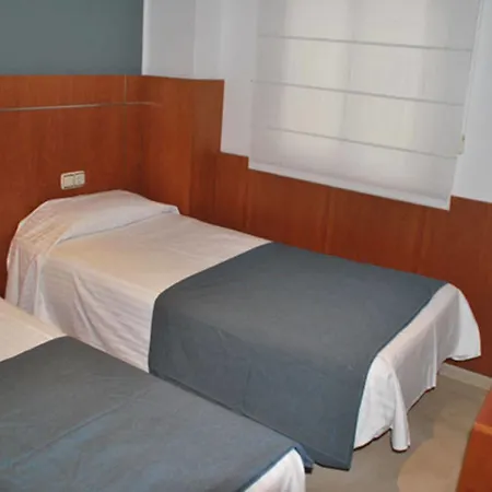 Apartahotel Marina - Abapart 2*